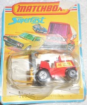 Matchbox 1975 Superfast #15 Fork Lift Truck Mint On Poor Card w/ Stapled Cover - $15.00