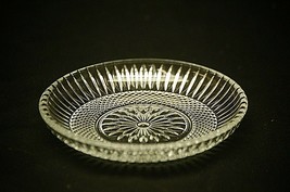 Vintage Clear Glass Tidbit Dish Ribbed Sides Dotted Flower Bottom Unknow... - $8.90