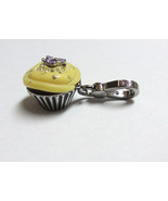 Juicy Couture Cupcake Charm Frosted Yellow Opens Locket Box - £23.42 GBP