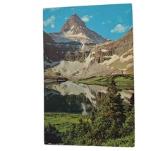 Postcard Mount Assiniboine Park And Lake Magog Banff Canada Chrome Unposted - $6.98