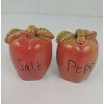 Apple Salt And Pepper Shakers Set 2.75&quot; - £3.85 GBP