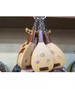 Souvenir Keychain Souvenir Arabic Oud guitar wooden gift key chain  - €22,38 EUR Souvenir Keychain Souvenir Arabic Oud guitar wooden gift key chain  - €22,38 EUR