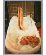 Marilyn Monroe Postcard Bathtub Legs F40 Printed in Italy Unposted PC - £3.65 GBP