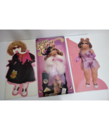 Vintage Colorforms MISS PIGGY Paper Doll Playset With 6 Outfits And Wigs... - £11.76 GBP