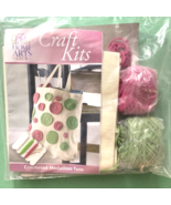 Creative Home Arts Craft Kits, Crocheted Medallion Tote  vintage - $27.12 CAD