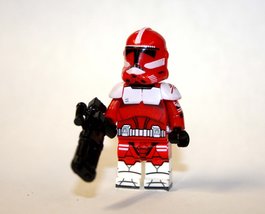 Building Block Corusant Commander Fox Star Wars Minifigure Custom - £5.51 GBP