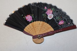 Vintage New Orleans, LA Wood &amp; Paper Souvenir Folding Hand Fan Flowers J... - £5.98 GBP