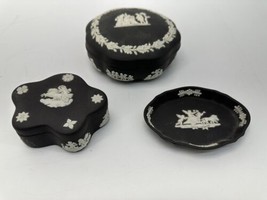 Vintage Wedgewood Black Jasperware White on Black England / Neoclassical - £62.03 GBP