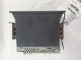 Audio Equipment Radio Receiver Am-fm-cassette Fits 98-99 ISUZU AMIGO 382... - $1,310.10 MXN