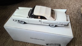 Danbury Mint 1957 Chrysler 300C Convertible 1:24 Die Cast NIB - $77.42