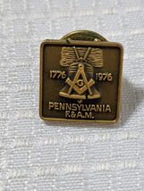 1776 - 1976 Masonic Free &amp; Accepted Masons Fraternity Lapel Pin - $17.64 CAD
