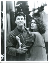 Mitzi Kapture Rob Estes 8x10 Photo #N2885 - $95.00 MXN
