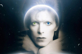 The Man Who Fell to Earth David Bowie Iconic Art Green Blue Alien Eyes 24x18 Pos - $23.99