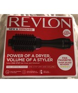 REVLON One-Step Hair Dryer And Volumizer Hot Air Brush, Black - £31.60 GBP