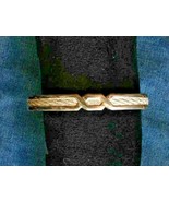 Elegant Textured Silver-tone Hinge Bracelet 1970s vintage - £10.37 GBP