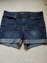 Apt 9 Jean Shorts Size 8 Womens Cuffed Mid Rise Dark Blue Stretch Modern Fit - £15.46 GBP