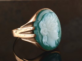 *10k Yellow Gold Hand Carved Cameo Ring Size 9.75 - $399.99