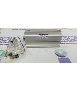 SMC CDQ2B32-75DC Compact Pneumatic Cylinder 32 mm Bore 75 mm Stroke - $3,766.37 MXN