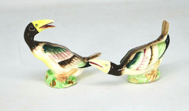 Vintage Colorful Ducks Birds Salt and Pepper Shakers Japan - £15.95 GBP