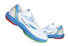 Victor X Crayon Shinchan Badminton Shoes Junior Sports Shoes Training A39JRCS - £71.32 GBP
