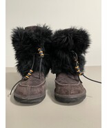 Ugg (5189) Dark Brown Beaded Eskimo Shearling Rainier Boot women size 8 - $30.00