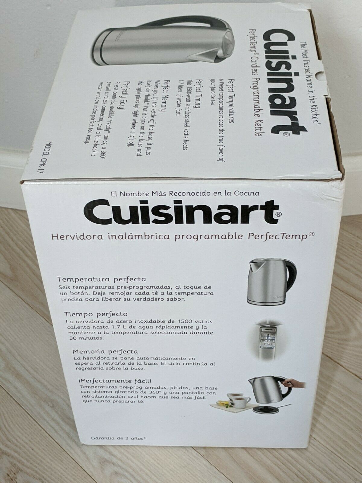 Cuisinart CPK17 PerfecTemp 1.7Liter Stainless Steel Cordless Electric