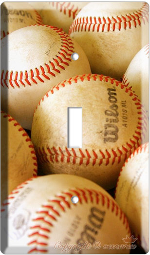 NEW BASEBALL BALLS MLB SINGLE LIGHT SWITCH COVER PLATE - $8.99