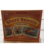 Read and Rhyme Short Vowels 2 games to play - $279.28 MXN