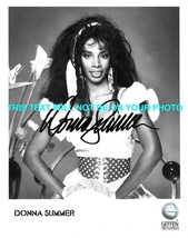 DONNA SUMMER DISCO QUEEN AUTOGRAPHED 8x10 RP PUBLICITY PHOTO  INCREDIBLE... - £15.92 GBP