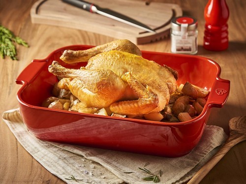 Peugeot Appolia Red Ceramic Rectangular Baking Dish 40cm (Open Box) Item image 3