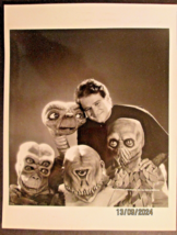 ROBIN WILLIAMS &amp; ET &amp; ALIENS  (RARE VINTAGE 1982 E.T SPECIAL) ORIG,PHOTO - $395.99