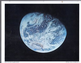 Photograph NASA #3 Full View of Planet Earth 8x9 Space Photo: Apollo 8 C... - $4.50