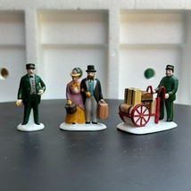 Dept 56 Holiday Travelers Dickens Village Christmas Accessory - 1989 - $29.70