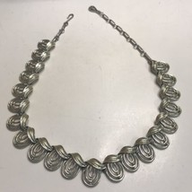 Vintage Coro Necklace Silver Tone Leaf Motif - $18.69