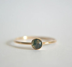 Gold Moss Agate Ring, Moss Agate Ring Gold, 14k Moss Agate Ring, Dainty Agate - £47.78 GBP