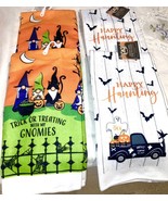 Towels Halloween Trick Or Treat decorating SET OF 4 Kitchen kitchen or B... - $347.53 MXN