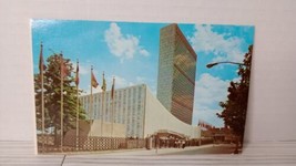 Vintage The U.N. Building Post Card - £3.12 GBP