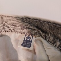 Universal Thread Slim Hip & Thigh Straight Leg Women's Vintage Stretch Jeans 16L image 5