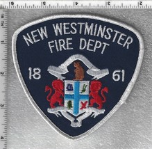 New Westminster Fire Department (British Columbia, Canada) White Shoulde... - $442.21 MXN
