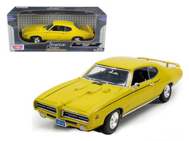 1969 Pontiac GTO Judge Yellow 1/18 Diecast Car Motormax - £48.26 GBP