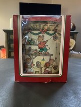 Vintage Potpourri Press Christmas Santa Bear Tin Cookie Factory Made In Usa B - £13.83 GBP