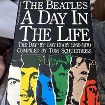 Day in the Life by Tom Schultheiss (Trade Paperback) Beatles Detailed - $16.82