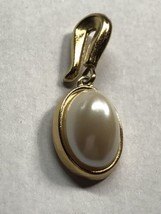 Vintage Richelieu Necklace Enhancer Rhinestone Pearl Pendant Drop Gold - £11.96 GBP
