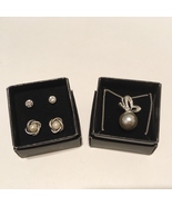 Avon 2 Earrings 1 Necklace 1 Jacket Pearlesque Rhinestone Butterfly Pend... - $25.00