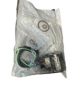 NEW Parker Hannifin B7B Pneumatic Solenoid Valve - $49.49