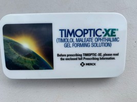 Merck Timoptic-XE Large Magnetic Clip Collectible  - £10.38 GBP