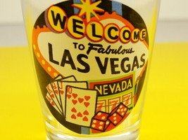 Welcome to Fabulous Las Vegas Shot Glass Dice Royal Flush Slots 777 Man ... - $17.81