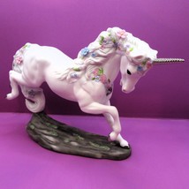 Unicorn Fine Porcelain Figurine Love’s Delight by Princeton Gallery 1989 - £23.71 GBP