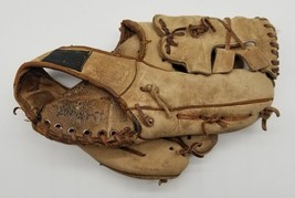 Diamond Master Model 3145 Baseball Glove Mitt Vintage RHT ~ Signed by Brent - £31.70 GBP