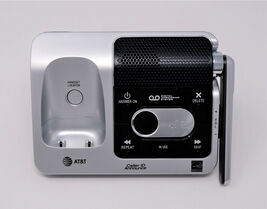 AT&amp;T BL102 SILVER/BLACK DECT 6.0 CORDLESS PHONE BASE STATION W/ANSWER - NEW - $401.18 MXN